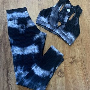 Booty by Brabants workout set - black tie dye